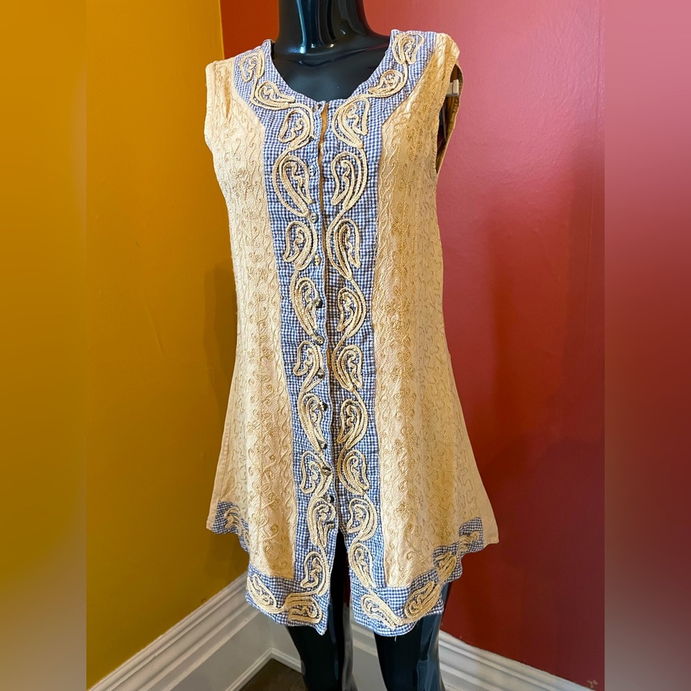 Women’s Boho Sleeveless Blouse ( small )